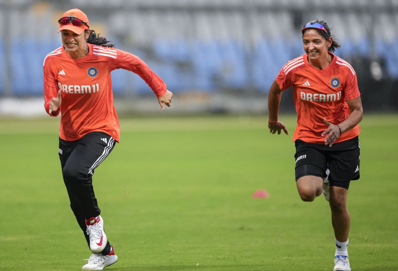 Smriti Mandhana and Harmanpreet Kaur enjoyed their training session, Mumbai, December 5, 2023