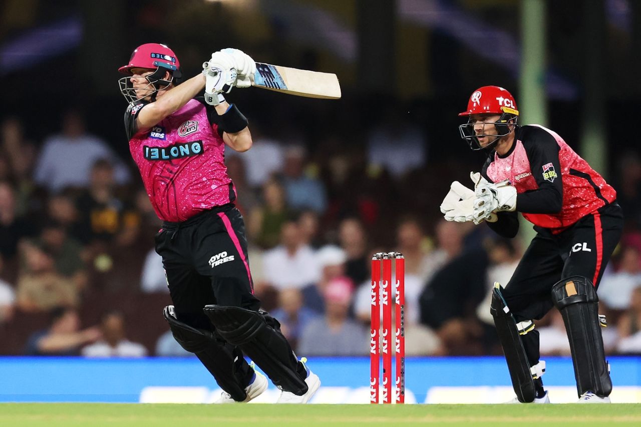 Hey look, Steven Smith does the Michael Jackson lean, Sydney Sixers vs Melbourne Renegades, Big Bash League, Sydney, December 8, 2023
