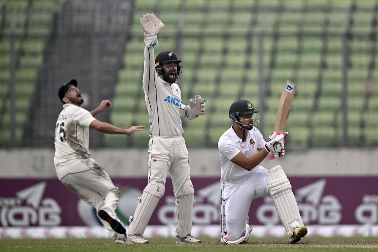Nurul Hasan's stay at the crease was a short one, Bangladesh vs New Zealand, 2nd Test, Mirpur, 4th day, December 9, 2023
