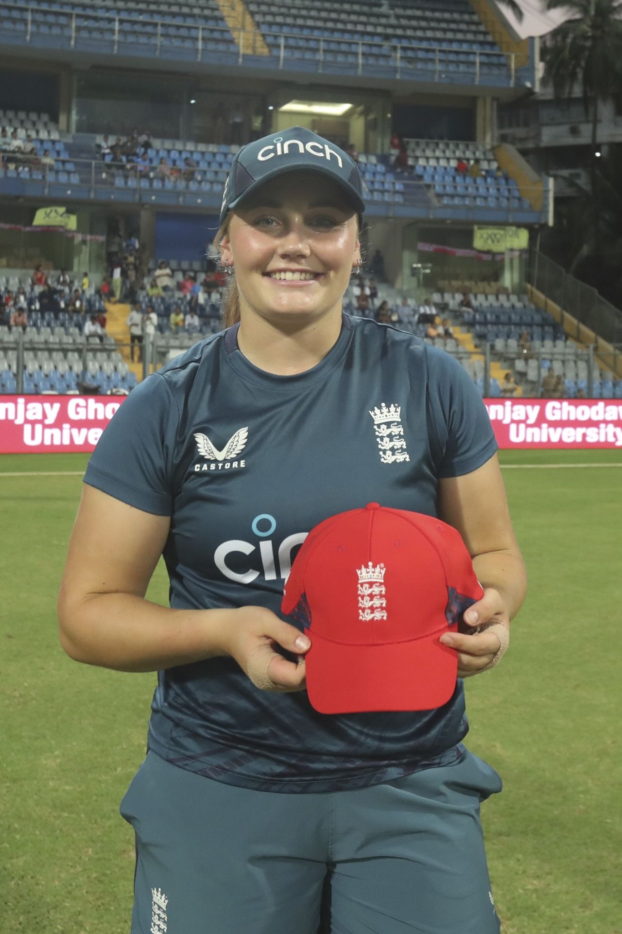 Bess Heath with her England T20I cap, India vs England, 3rd T20I, Wankhede Stadium, Mumbai, December 10, 2023