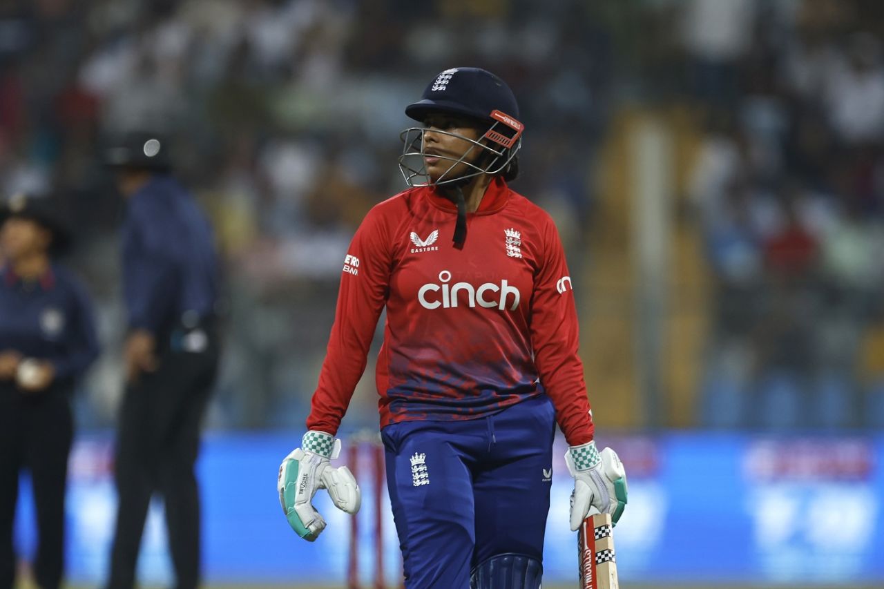 Sophia Dunkley's sorry run with the bat continued, India vs England, 3rd T20I, Wankhede Stadium, Mumbai, December 10, 2023