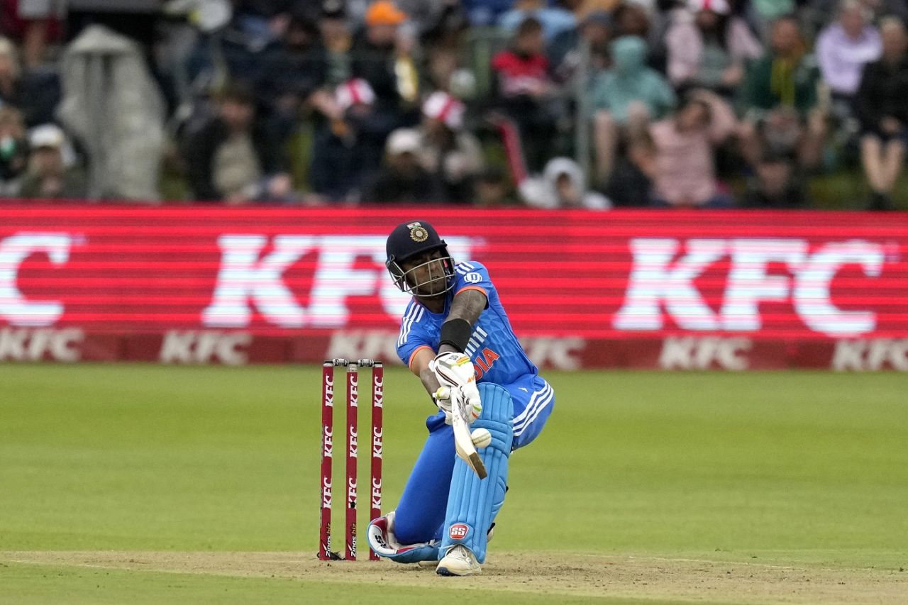 His head, hands and bat don't entirely align, but he is Suryakumar Yadav, South Africa vs India, 2nd T20I, Gqeberha, December 12, 2023