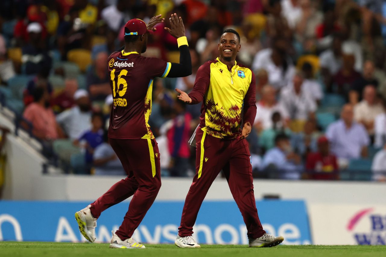 Phil Salt fell to an excellent boundary catch from Shimron Hetmyer, West Indies vs England, 1st T20I, Bridgetown, December 12, 2023