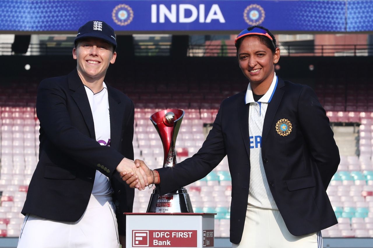 Heather Knight and Harmanpreet Kaur at the toss, India Women vs England Women, Only Test, DY Patil Stadium, Mumbai, 1st day, December 14, 2023