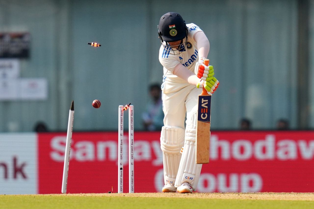 Shafali Verma is cleaned up, India Women vs England Women, Only Test, DY Patil Stadium, Mumbai, 1st day, December 14, 2023