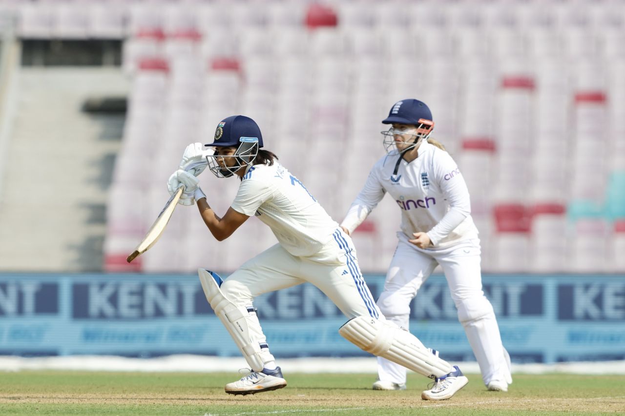 Yastika Bhatia ticked along in the middle order, India Women vs England Women, Only Test, DY Patil Stadium, Mumbai, 1st day, December 14, 2023