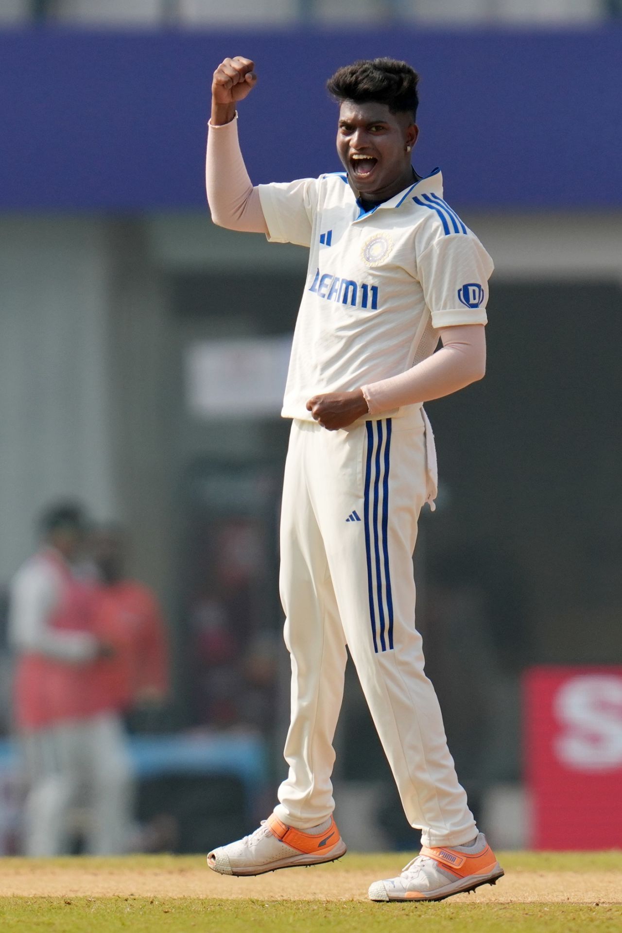 Pooja Vastrakar got Sophia Dunkley, India Women vs England Women, Only Test, DY Patil Stadium, Mumbai, 3rd day, December 16, 2023