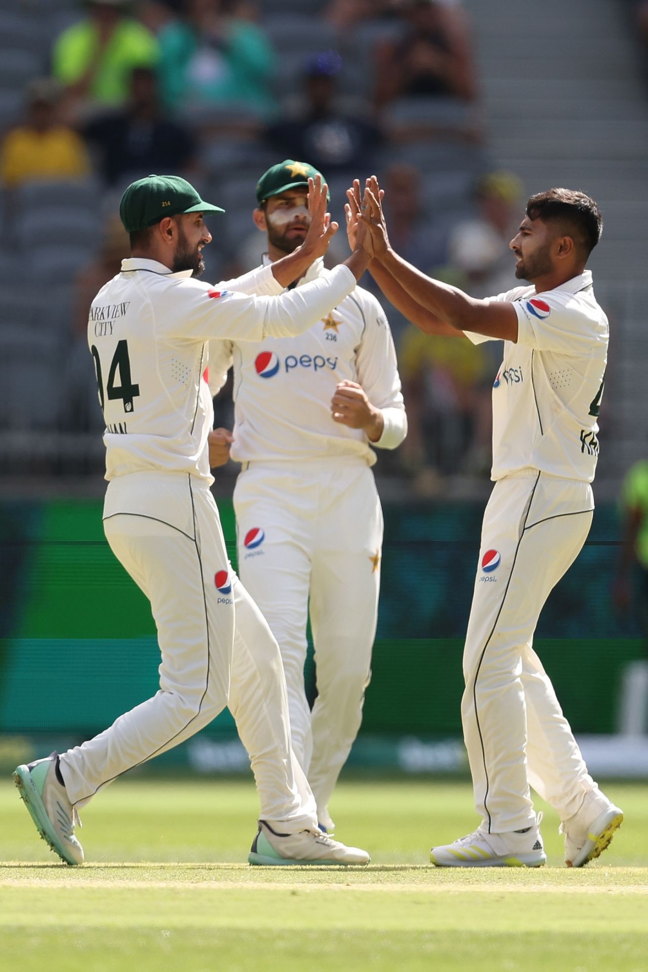 Khurram Shahzad picked up two wickets early in the innings, Australia vs Pakistan, 1st Test, Optus Stadium, Perth, 3rd day, December 16, 2023