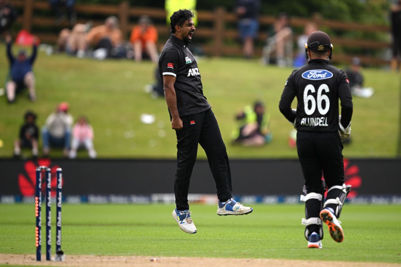 Ish Sodhi roars after dismissing Najmul Hossain Shanto, New Zealand vs Bangladesh, 1st ODI, Dunedin, December 17, 2023