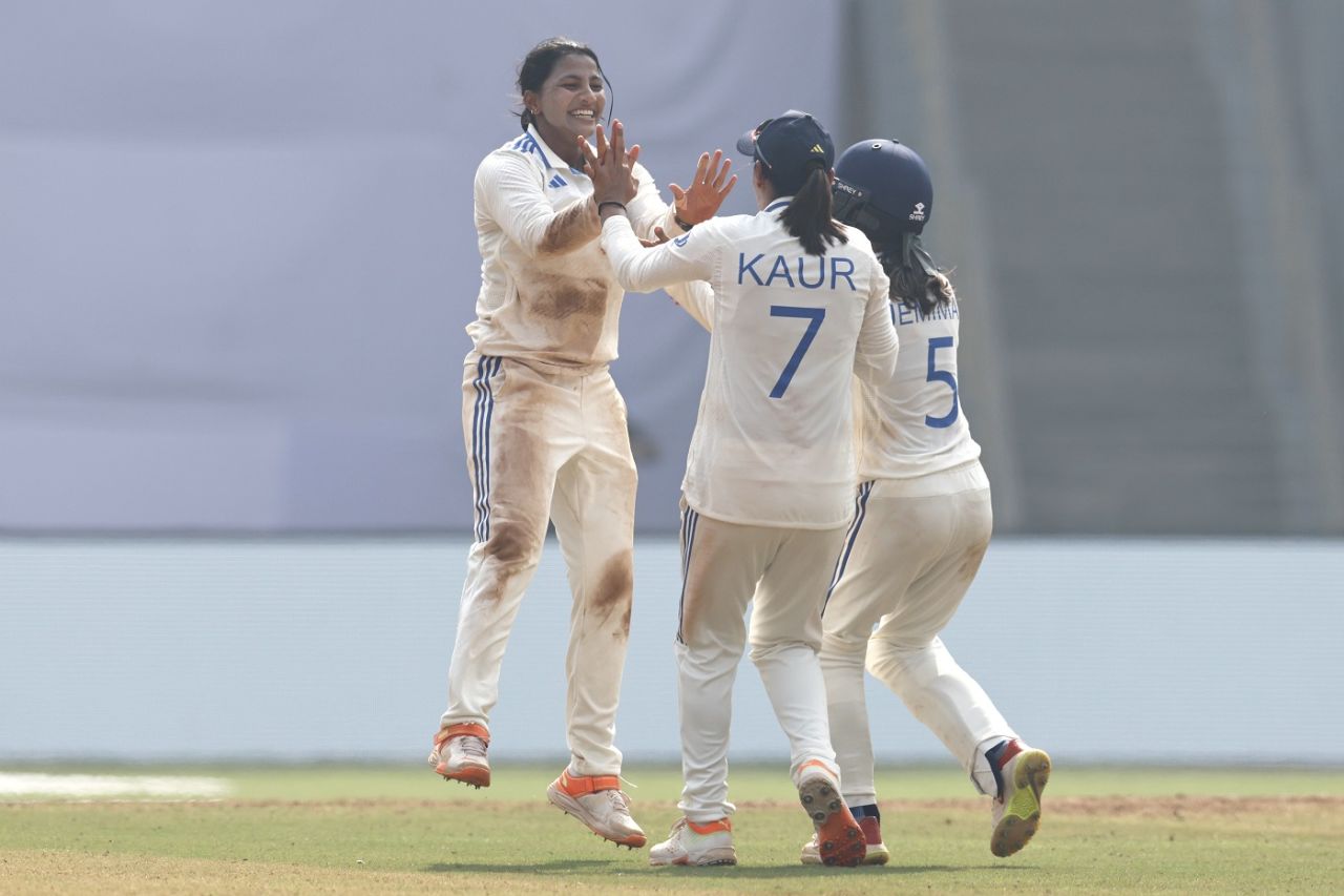 Sneh Rana had Ellyse Perry caught behind down leg, India vs Australia, Only women's Test, Mumbai, 3rd day, December 23, 2023