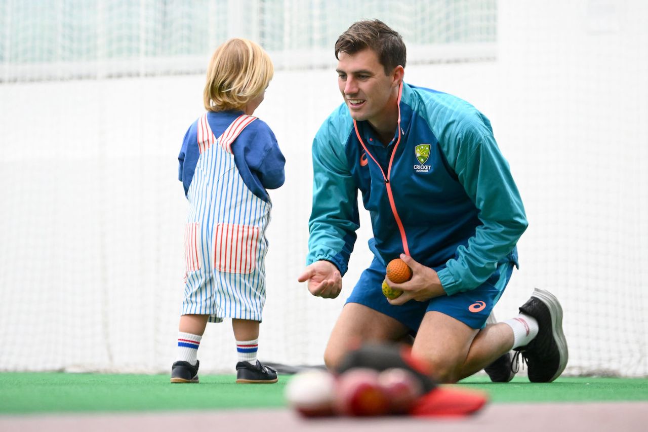 Pat Cummins plays with his son during a nets session on Christmas Day, Melbourne, December 25, 2023