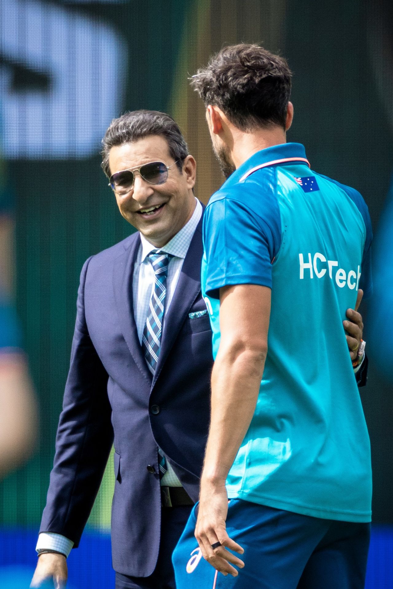 Wasim Akram and Mitchell Starc catch up, Australia vs Pakistan, 2nd Test, day one, Melbourne, December 26, 2023
