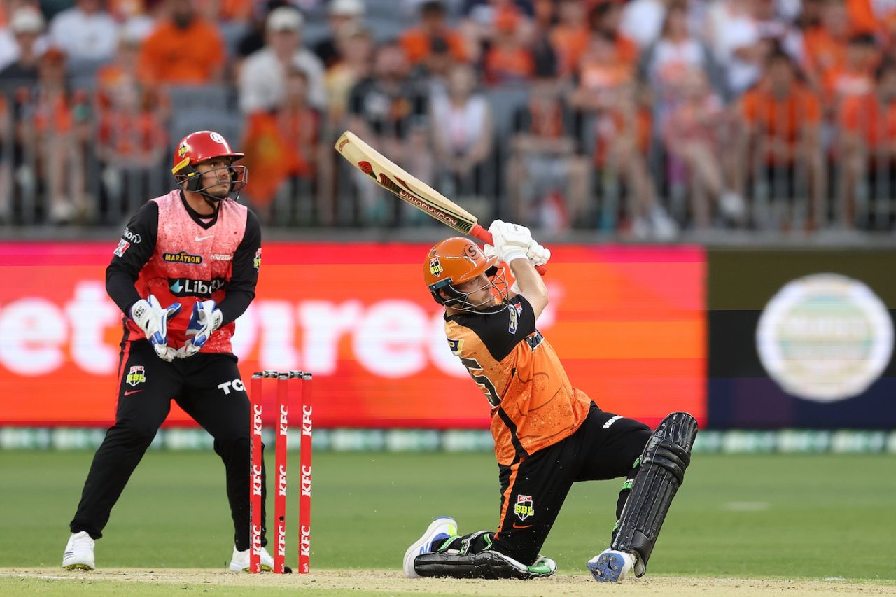 Josh Inglis scored quickly after a poor Scorchers start, Perth Scorchers vs Melbourne Renegades, BBL, Perth, December 26, 2023