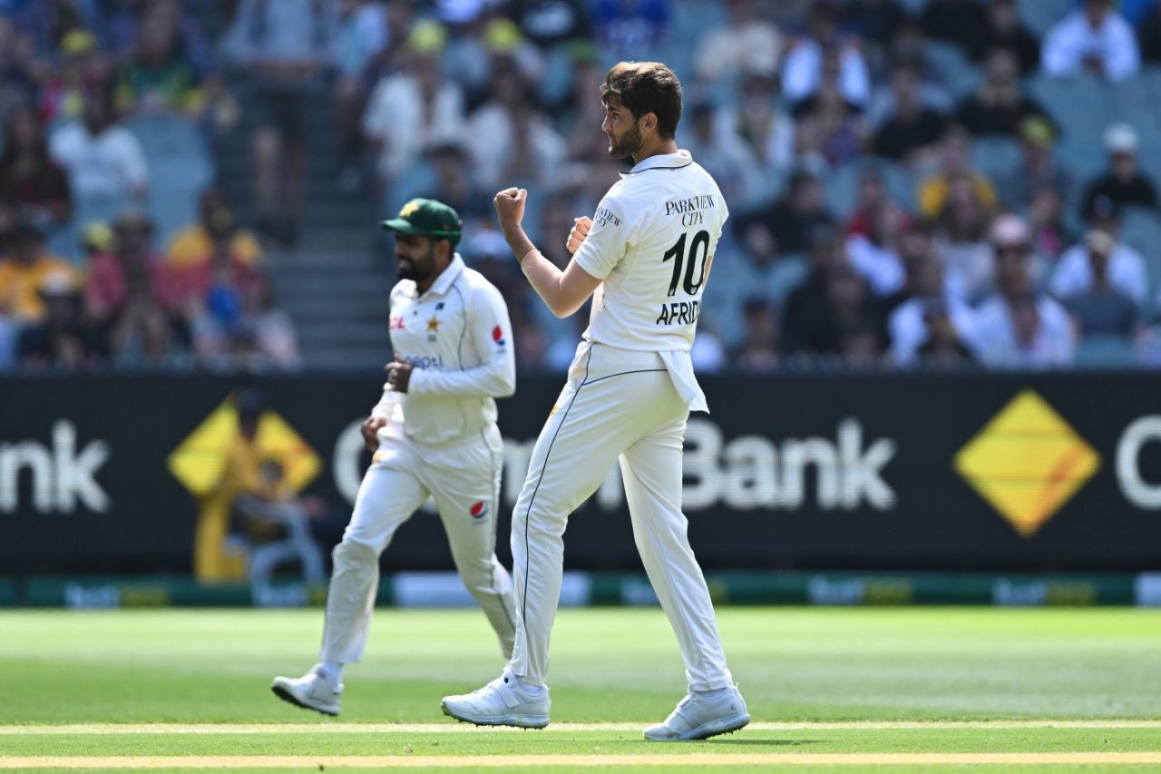 Shaheen Shah Afridi celebrates the wicket of Travis Head, Australia vs Pakistan, 2nd Test, day two, Melbourne, December 27, 2023