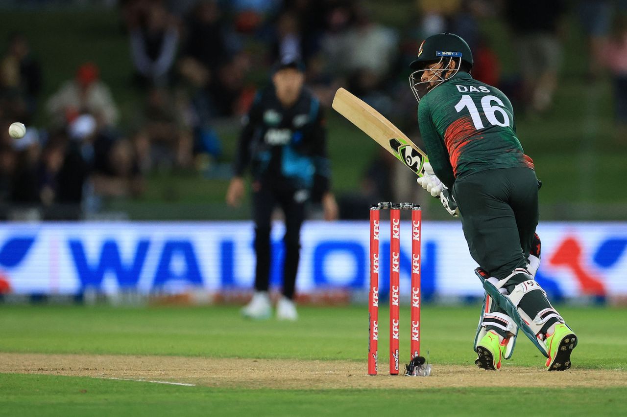 Litton Das manufactures a shot, New Zealand vs Bangladesh, 1st T20I, Napier, December 27, 2023
