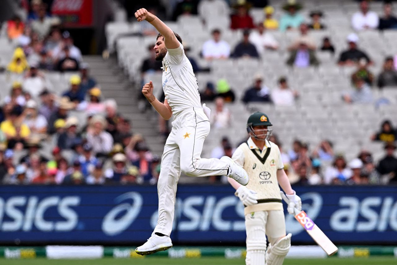 Shaheen Afridi leaps high after claiming Usman Khawaja, Australia vs Pakistan, 2nd Test, MCG, December 28, 2023