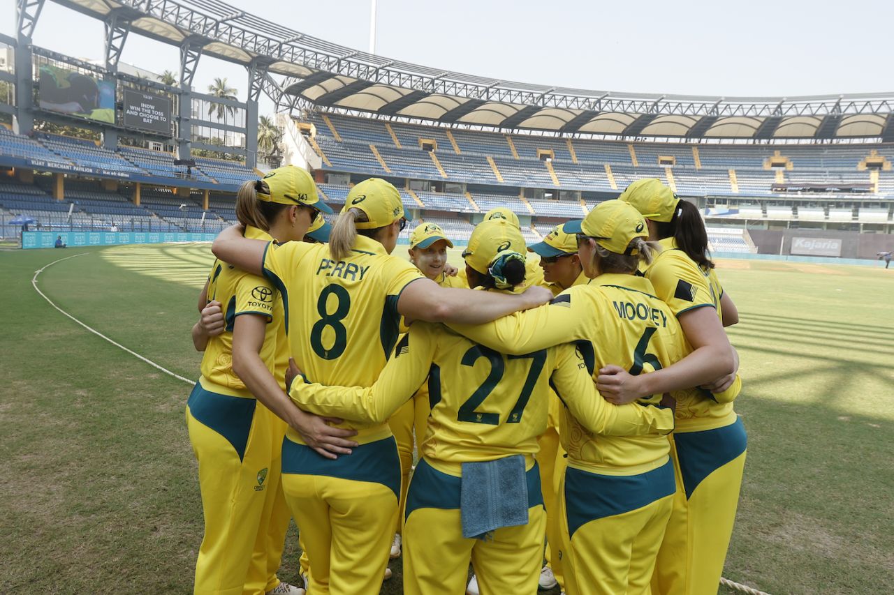 Alyssa Healy in the team huddle ahead of the ODI-series opener, India vs Australia, 1st Women's ODI, Mumbai, December 28, 2023