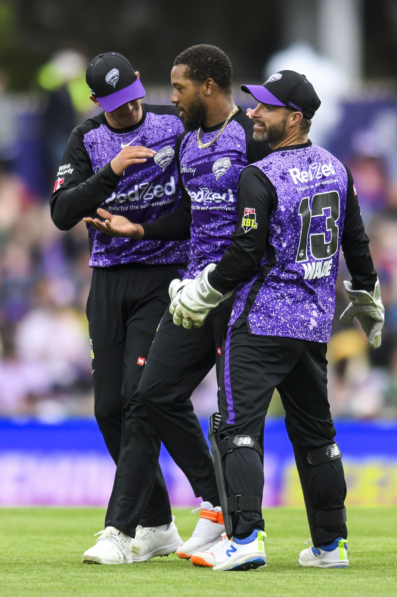Chris Jordan took frugal figures of 2 for 20, Hobart Hurricanes vs Sydney Thunder, BBL 2023-24, Hobart, January 1, 2024