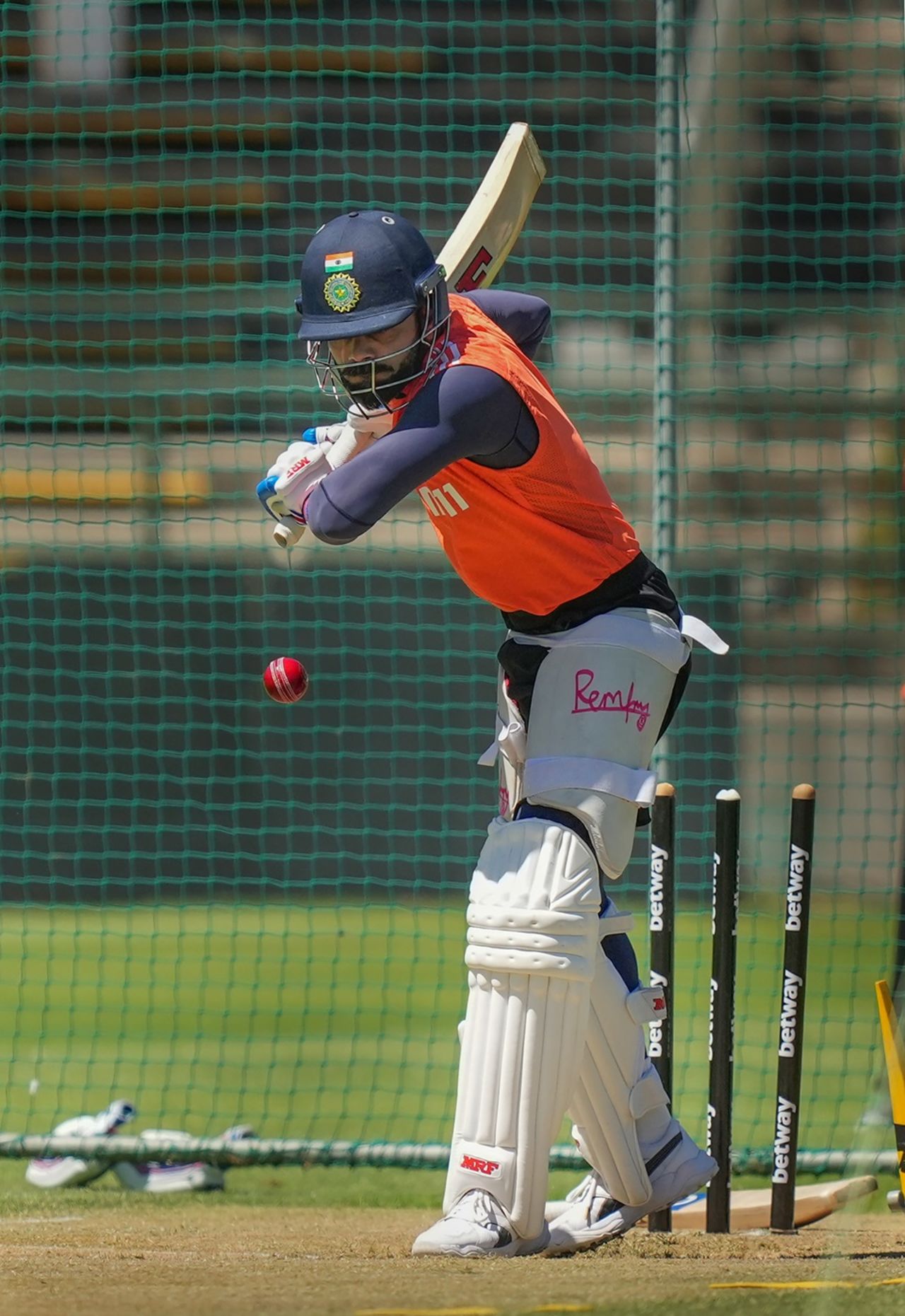 Virat Kohli watches the ball closely, South Africa vs India, Cape Town, January 1, 2024