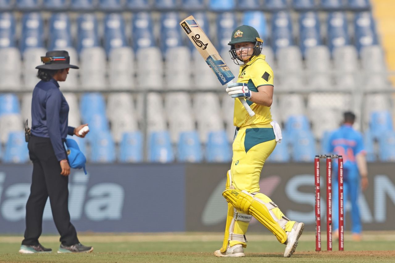 Alyssa Healy celebrates her half-century, India vs Australia, 3rd women's ODI, Mumbai, January 2, 2024