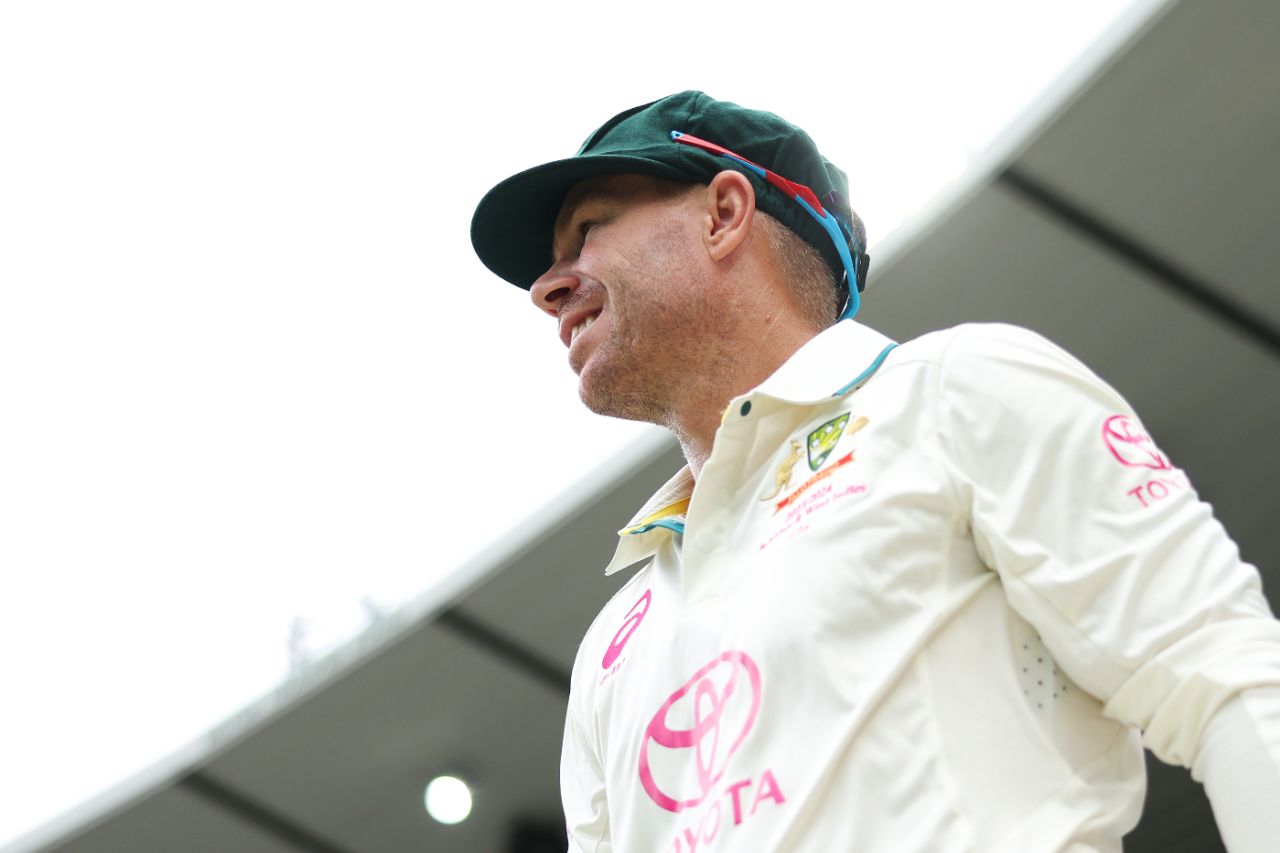 David Warner walks out on the first morning of his final Test, Australia vs Pakistan, 3rd Test, SCG, January 3, 2024