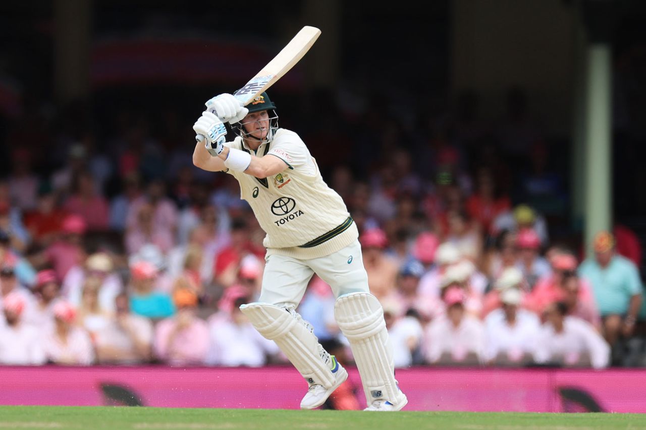 Steven Smith works through the on side, Australia vs Pakistan, 3rd Test, SCG, January 5, 2024