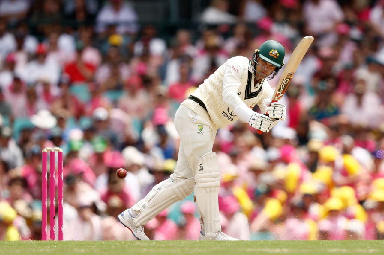 Alex Carey scored 38 in quick time before falling on what was the last ball before tea, Australia vs Pakistan, 3rd Test, Sydney, 3rd day, January 5, 2024
