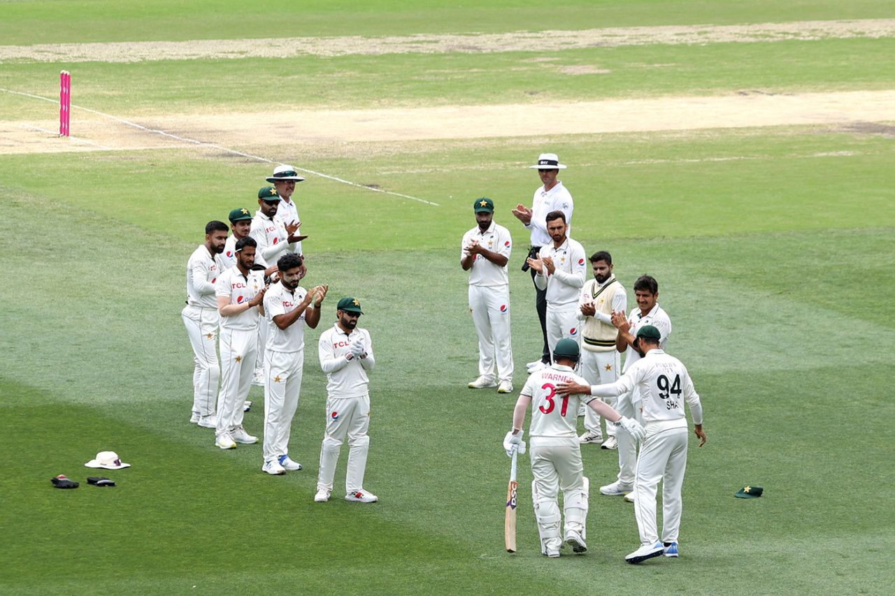 David Warner was given a guard of honour by Pakistan, Australia vs Pakistan, 3rd Test, SCG, January 6, 2024