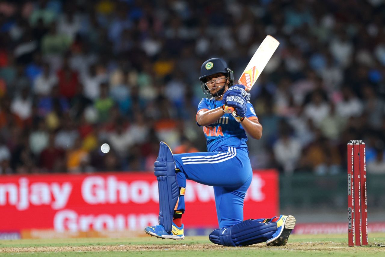 Richa Ghosh gave India some death-overs rhythm with 34 off 28 balls, India vs Australia, 3rd Women's T20I, Mumbai, DY Patil Sports Academy, January 9, 2024