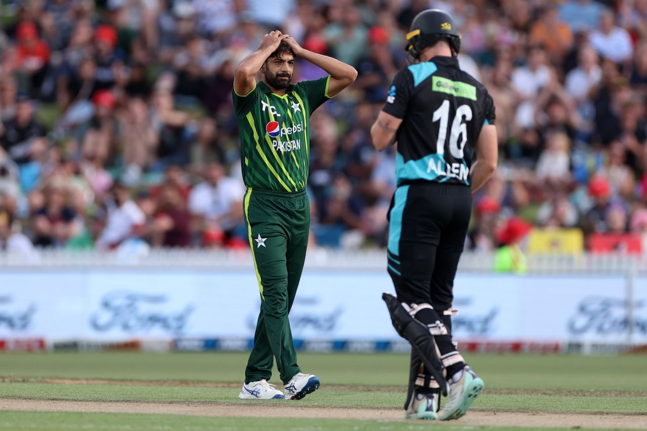 Haris Rauf was expensive in his first spell, New Zealand vs Pakistan, 2nd T20I, Hamilton, January 14, 2024