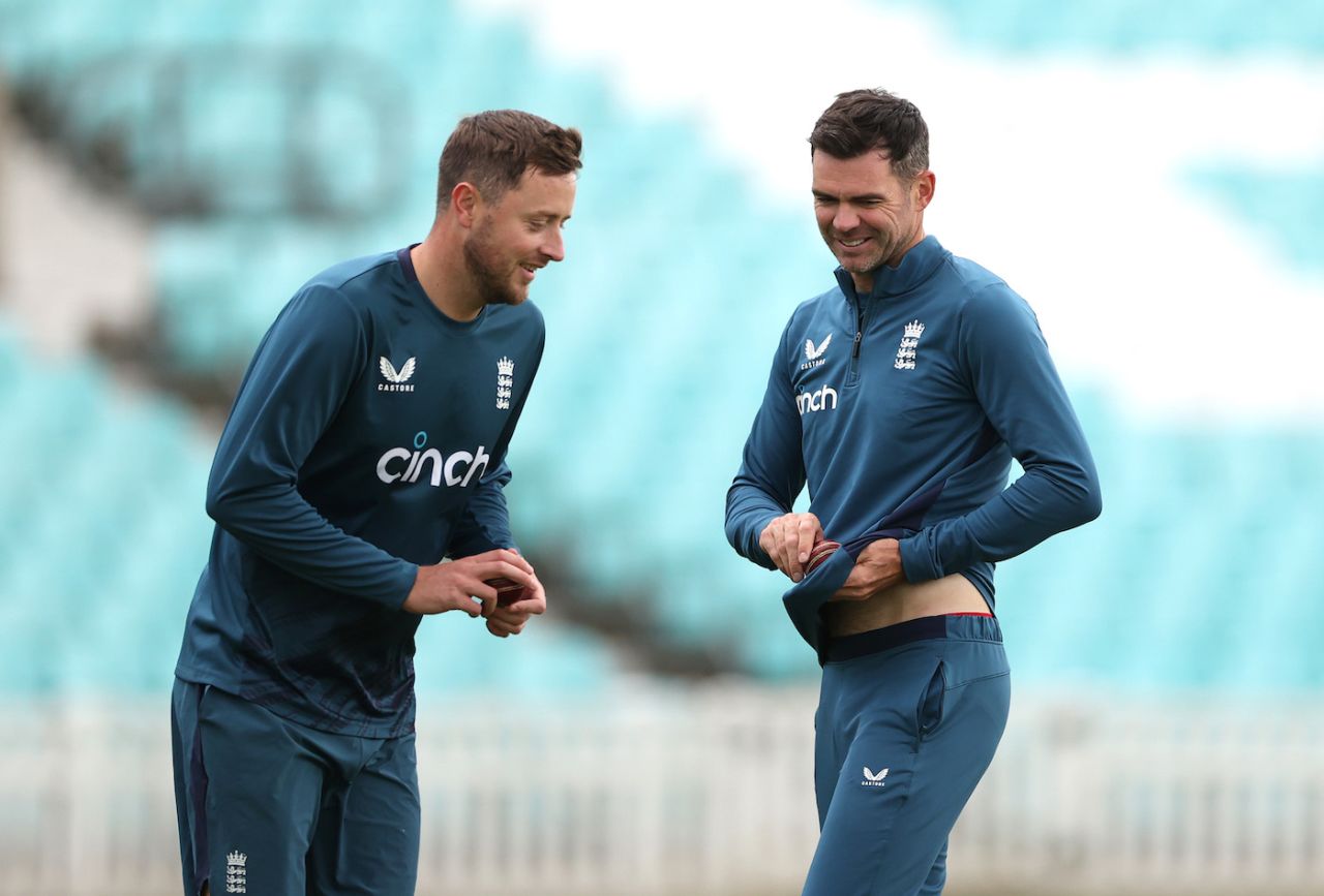 Ollie Robinson and James Anderson at training two days ahead of the match, England vs Australia, fifth Test, The Oval, London, July 25, 2023