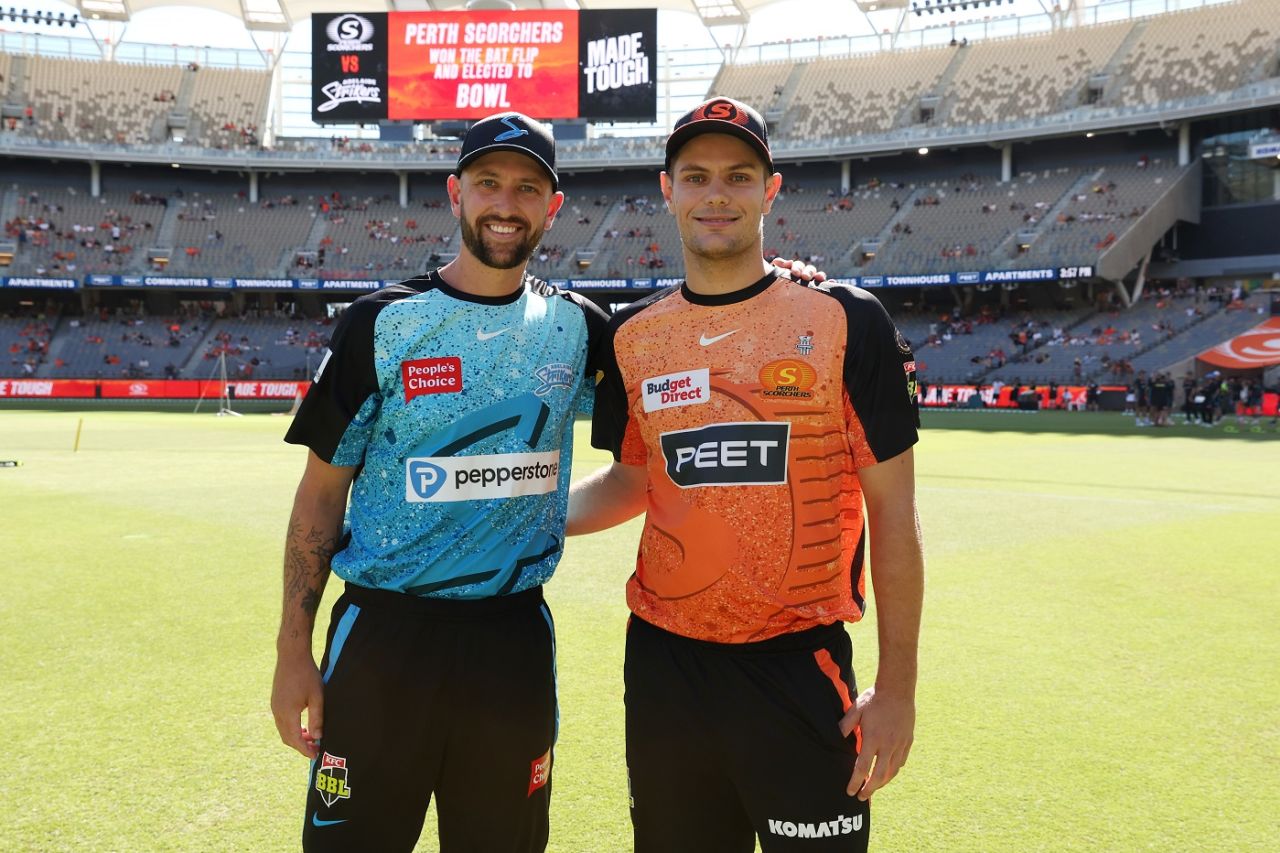 Matthew Short and Aaron Hardie at the bat flip, Adelaide Strikers vs Perth Scorchers, Knockout, BBL, January 20, 2024