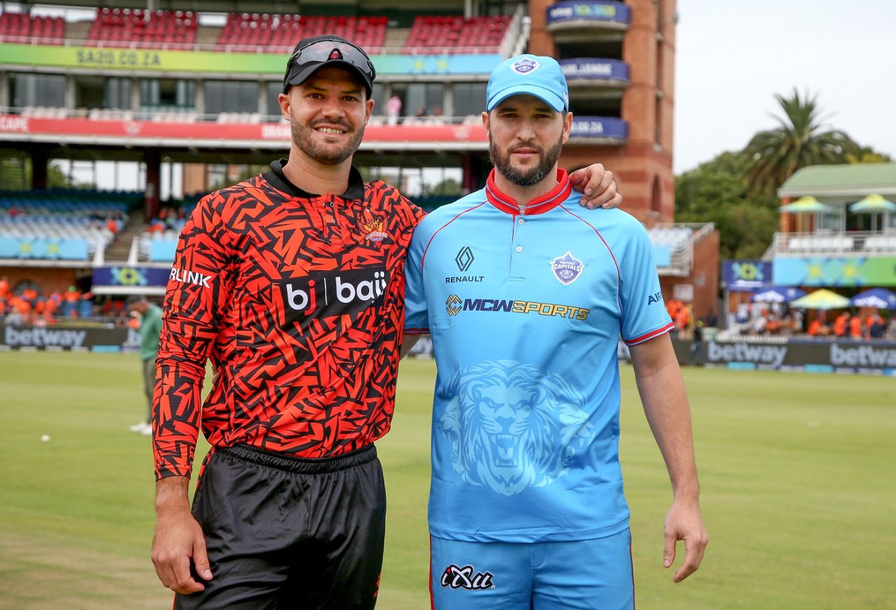 Aiden Markram and Wayne Parnell at the toss, Sunrisers Eastern Cape vs Pretoria Capitals, Gqeberha, SA20, January 22, 2024