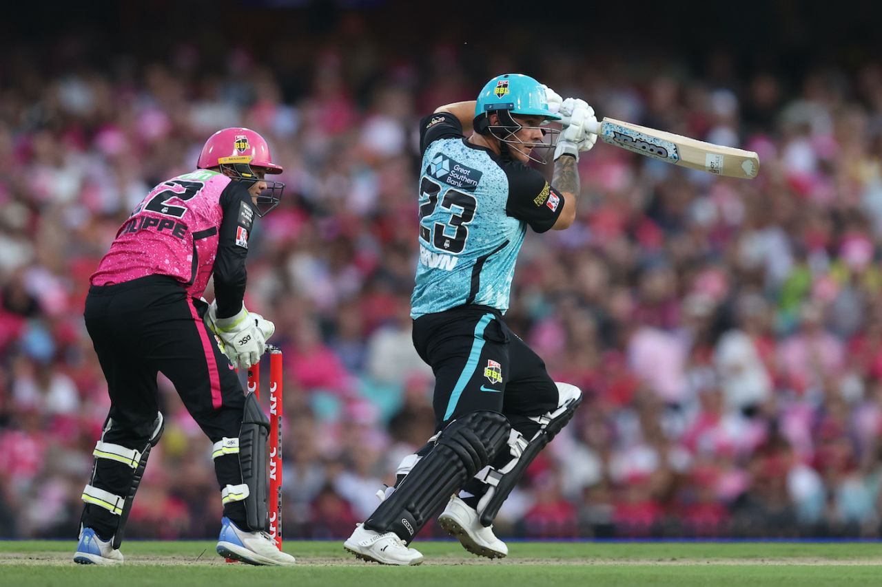 Josh Brown worked his way through a scrappy start, Sydney Sixers vs Brisbane Heat, BBL Final, Sydney Cricket Ground, January 24, 2024