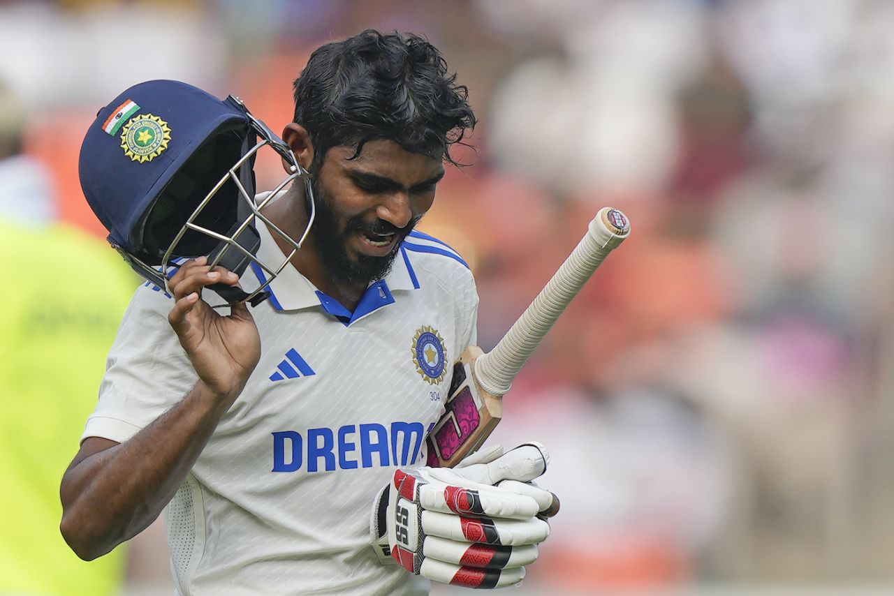KS Bharat was disappointed after being dismissed against the run of play, India vs England, 1st Test, Hyderabad, 2nd day, January 26, 2024