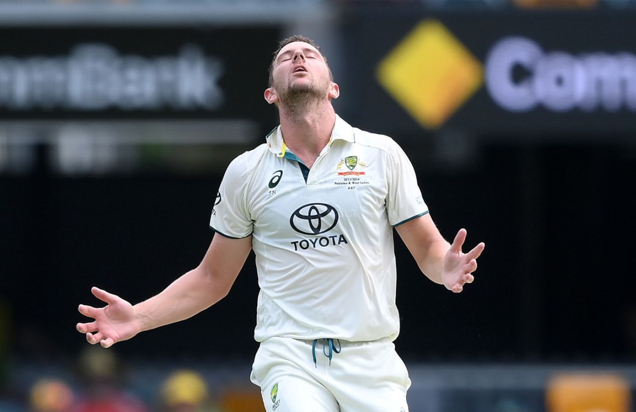 Josh Hazlewood frustrated after beating the bat, Australia vs West Indies, 2nd Test, Brisbane, 3rd day, January 27, 2024