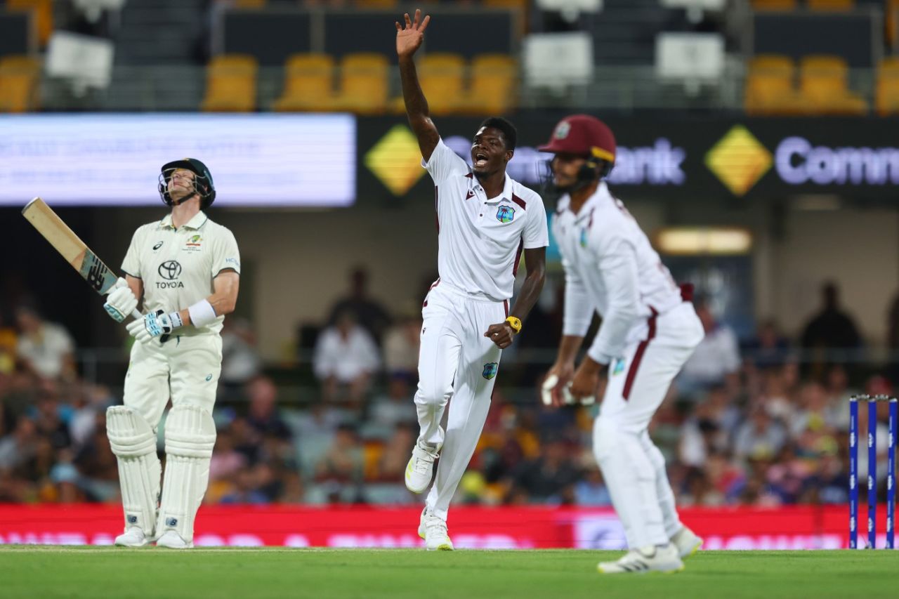 Alzarri Joseph celebrates after picking up Usman Khawaja, Australia vs West Indies, 2nd Test, Brisbane, 3rd day, January 27, 2024