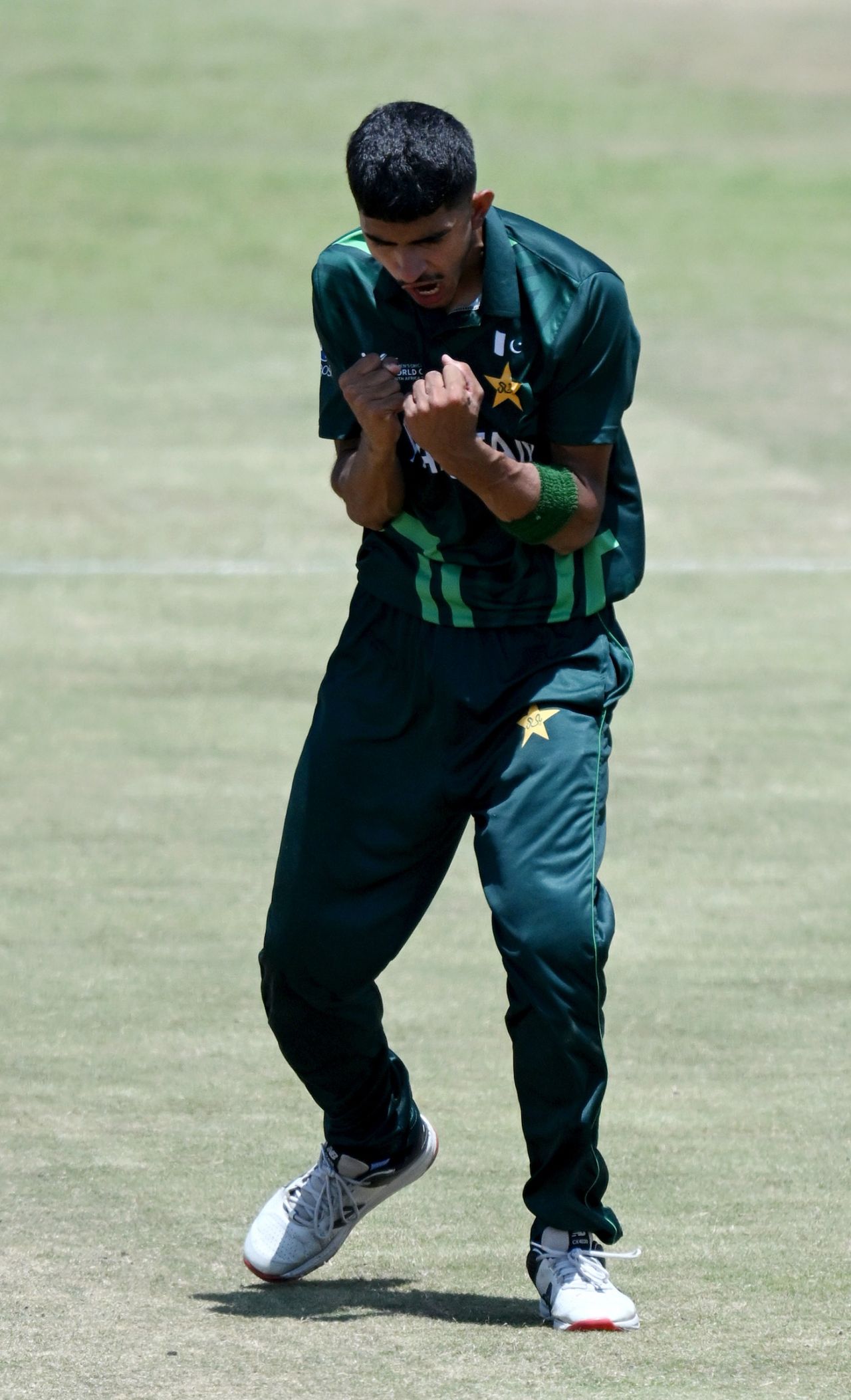 Ali Asfand celebrates after taking the wicket of Sam Clode, New Zealand vs Pakistan, Men's Under-19 World Cup, East London, January 27, 2024
