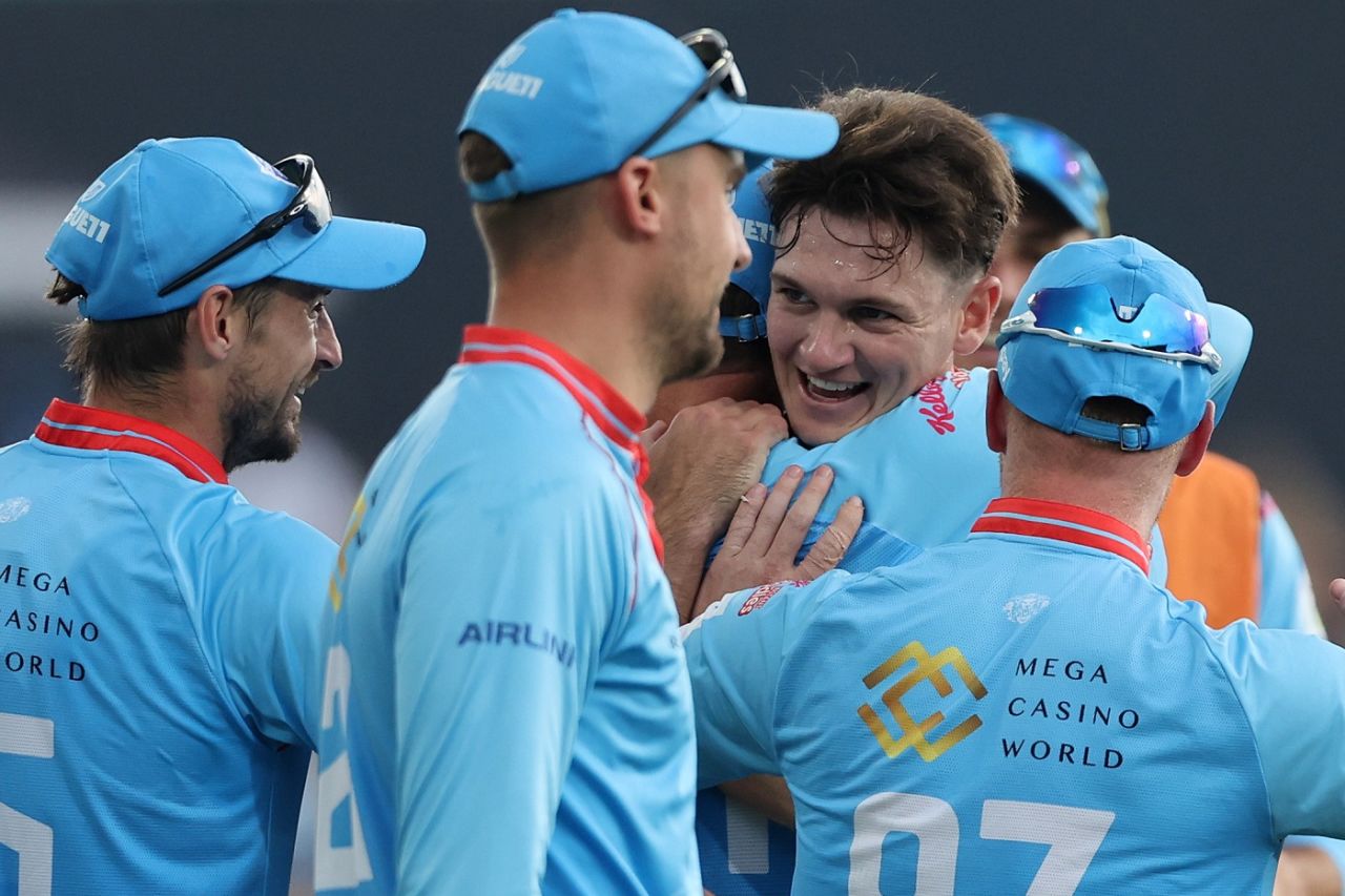 Eathan Bosch is mobbed by his team-mates, Pretoria Capitals vs Joburg Super Kings, SA20 2024, Centurion, January 27, 2024