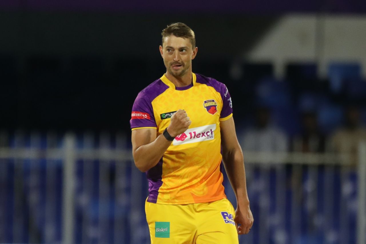 Daniel Sams got his 200th T20 wicket during his 3 for 20, Dubai Capitals vs Sharjah Warriors, ILT20, Sharjah, January 29, 2024