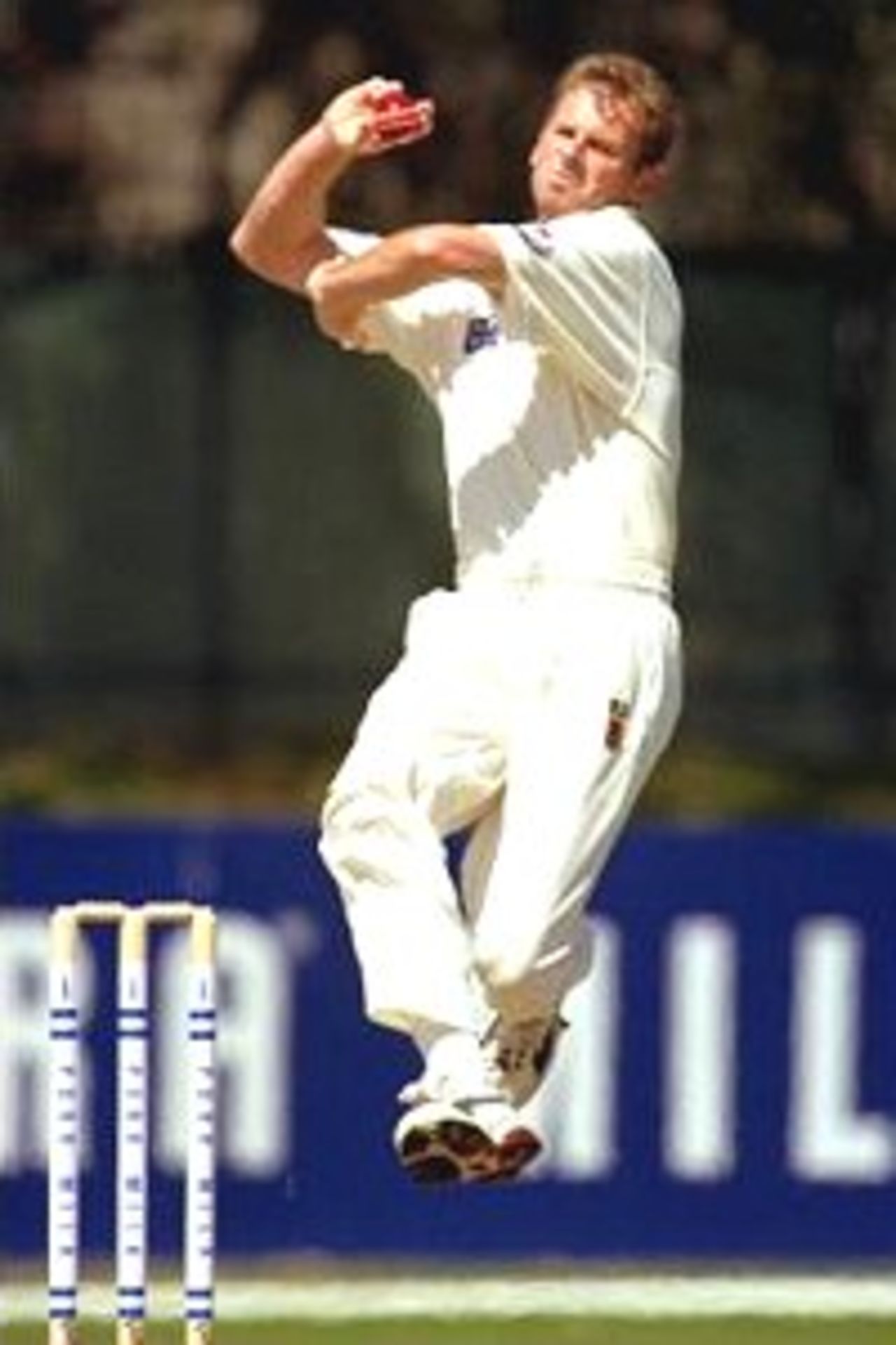 28 Oct 2000: Paul Reiffel of Victoria unleashes a delivery, during the Pura Cup Cricket match between Victoria and New South Wales, played at Punt Rd Oval in Melbourne, Australia.