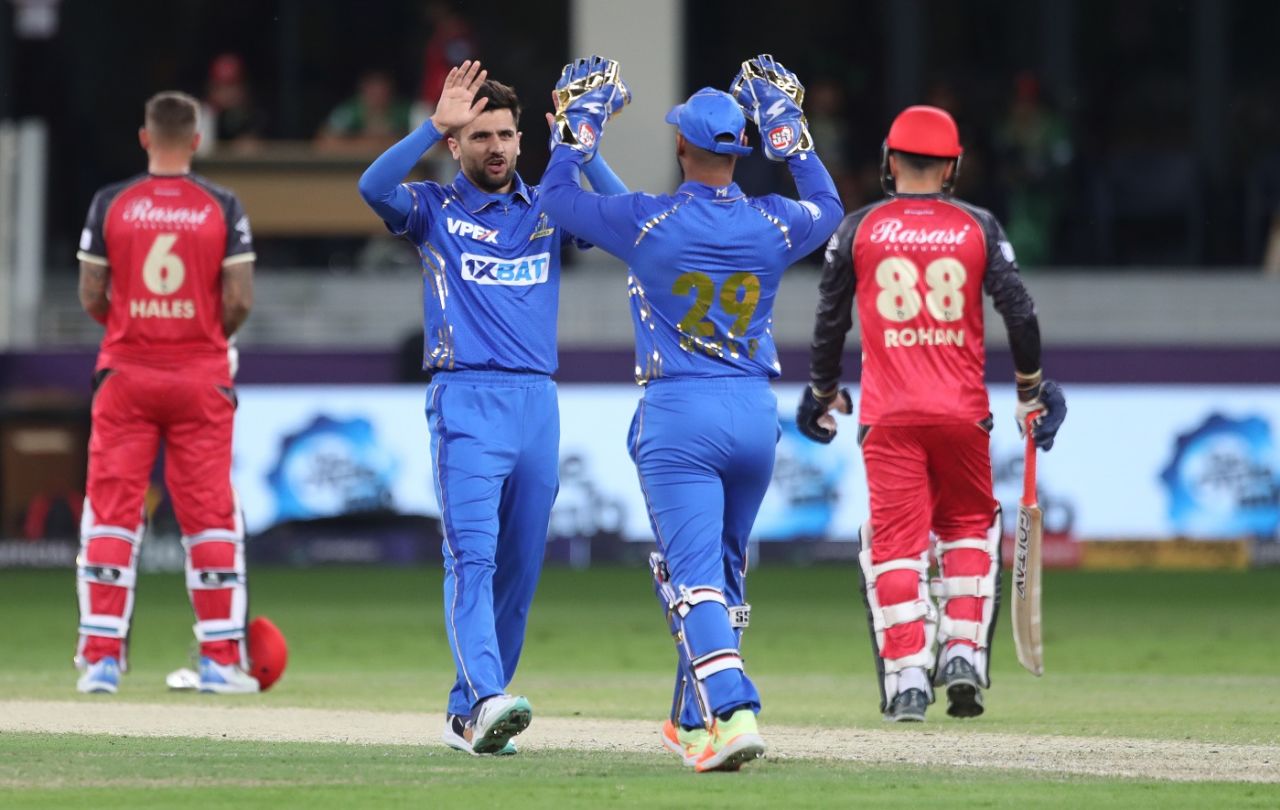 Fazalhaq Farooqi was among the wickets for MI Emirates once again, MI Emirates vs Desert Vipers, ILT20 2024, Dubai, January 30, 2024