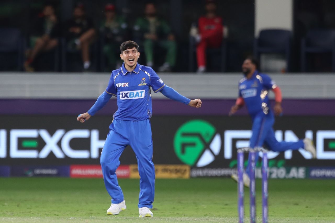 Muhammad Rohid celebrates a wicket, MI Emirates vs Desert Vipers, ILT20 2024, Dubai, January 30, 2024