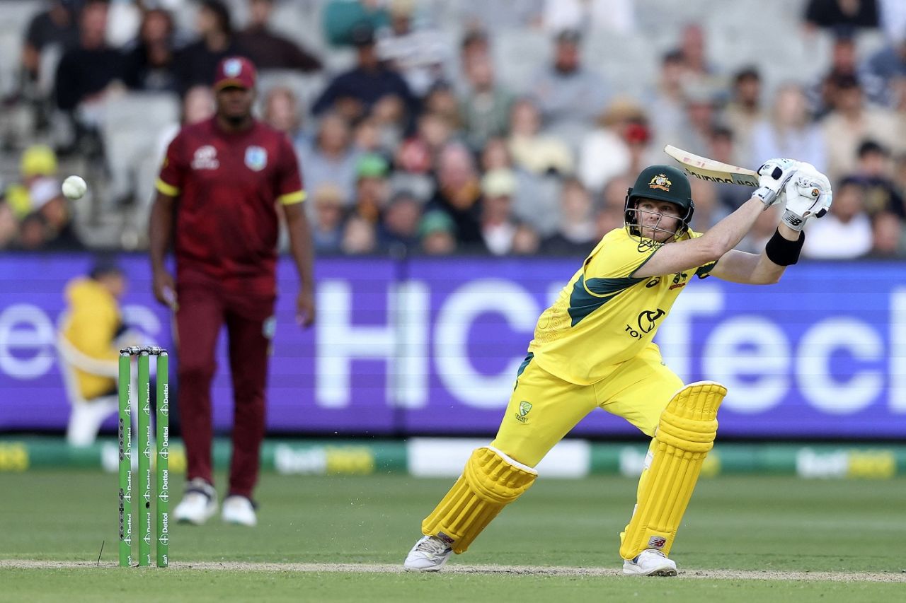 Steven Smith throws his hands at the ball, Australia vs West Indies, 1st ODI, Melbourne, February 02, 2024