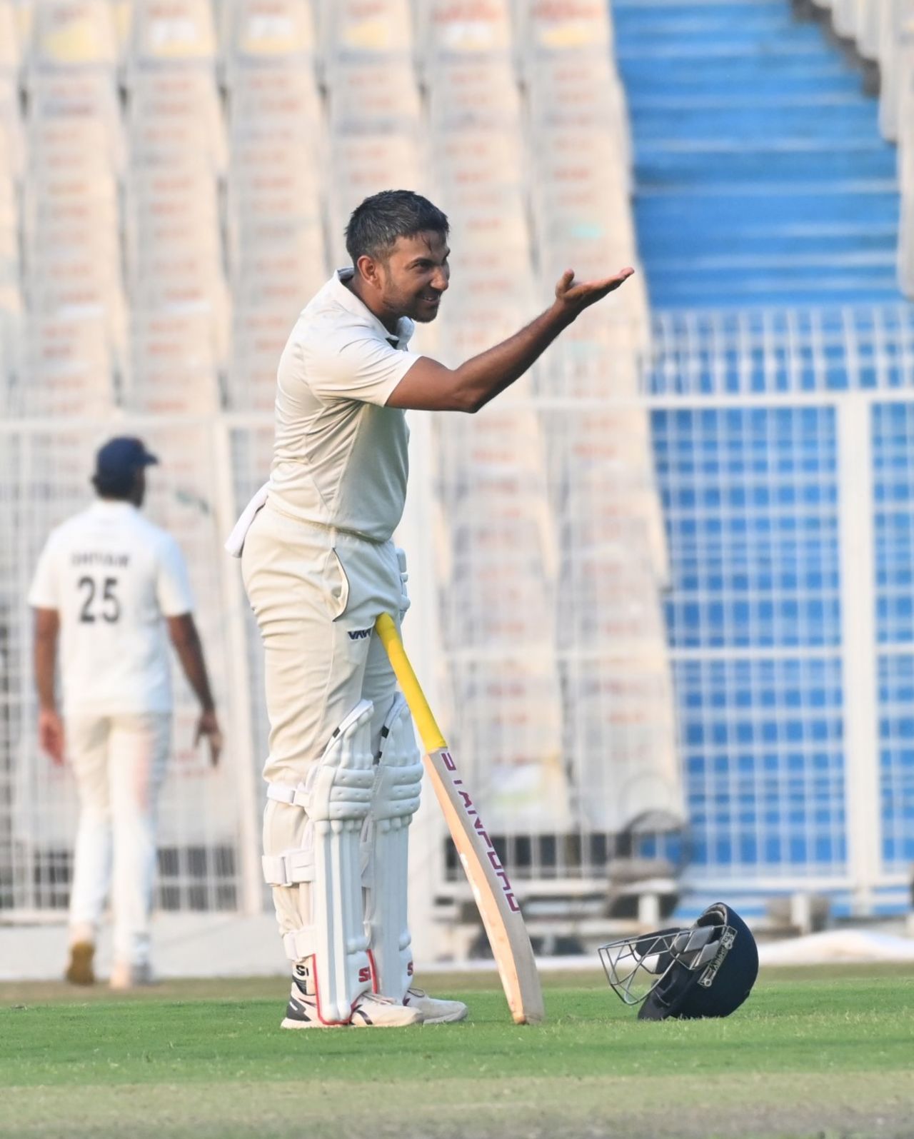 Anustup Majumdar celebrates his hundred, Bengal vs Mumbai, Ranji Trophy, 2nd day, Eden Gardens, February 3, 2024