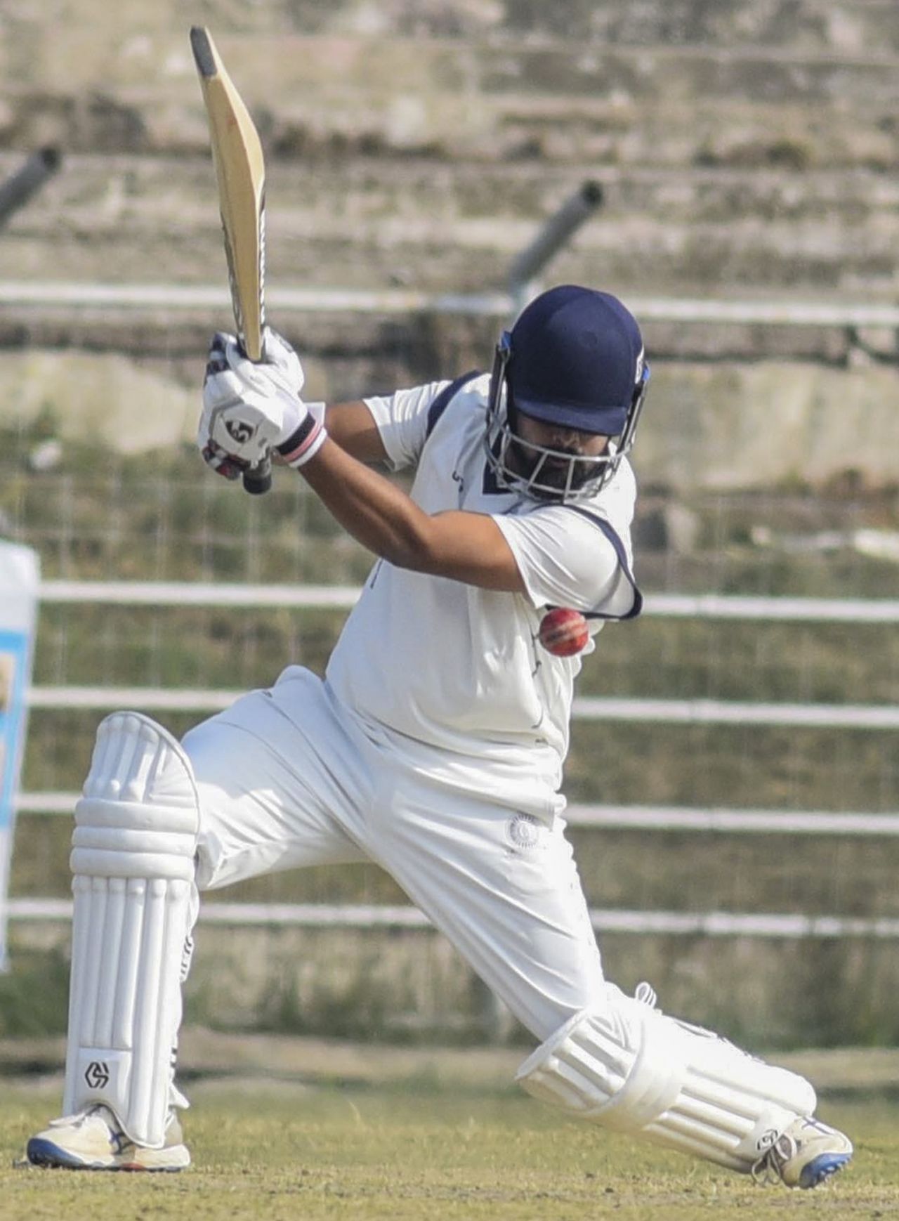 Karan Shinde slaps the ball away, Bihar vs Andhra, 2nd day, Group B, Ranji Trophy 2023-24, Patna, February 3, 2024