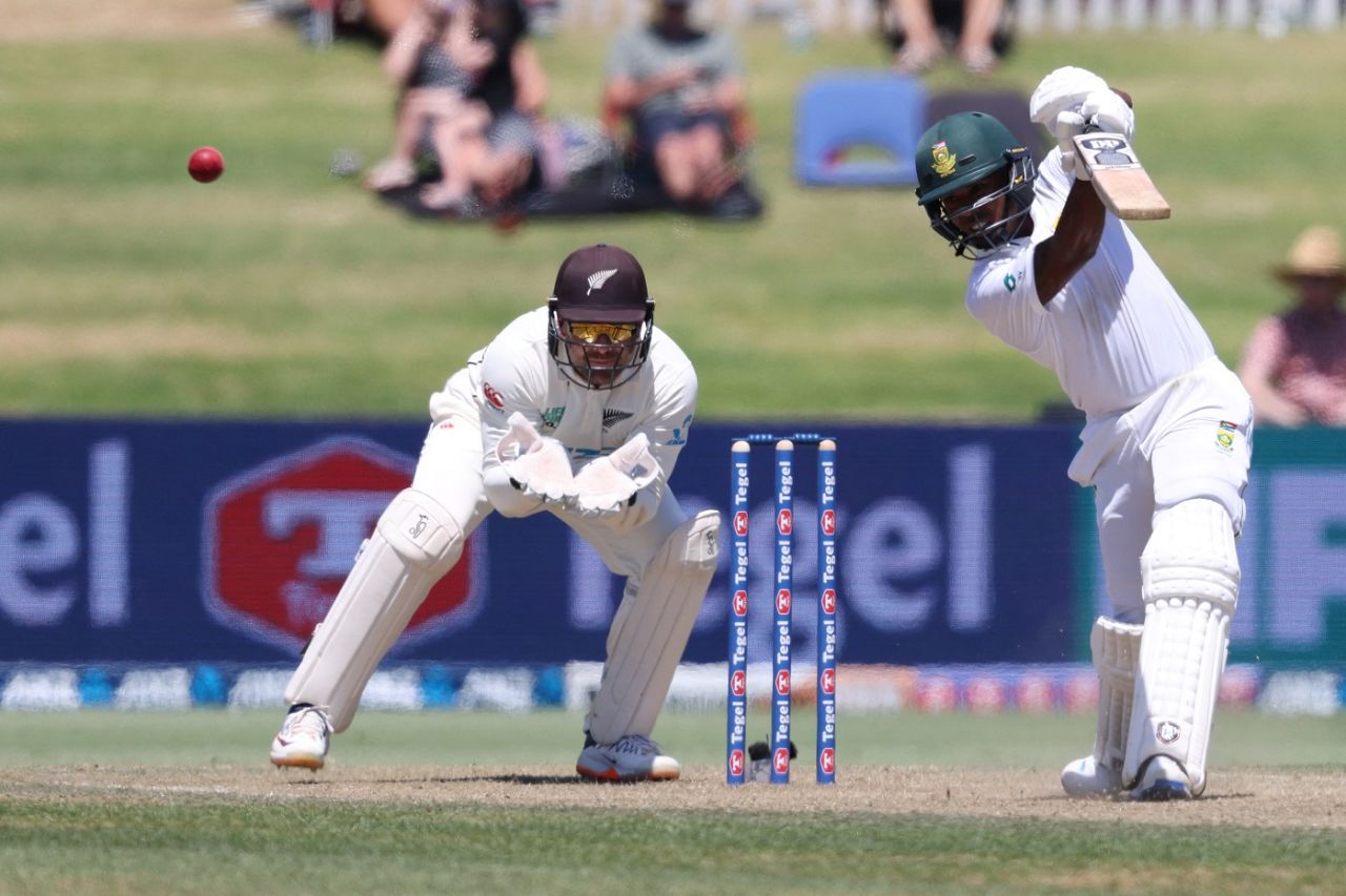 Keegan Petersen was the lone bright spark for South Africa as he moved to lunch 33*, New Zealand vs South Africa, 1st Test, Mount Maunganui, 3rd day, February 6, 2024
