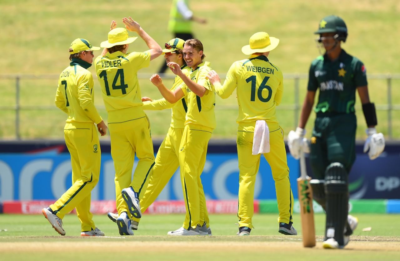 Mahli Beardman castled Haroon Arshad, Pakistan vs Australia, Under-19 World Cup 2024, 2nd semi-final, Benoni, February 8, 2024