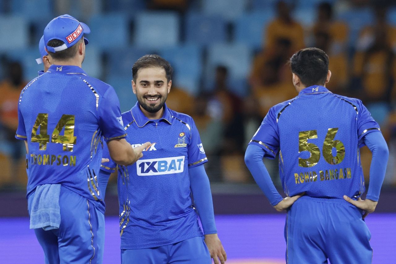 Waqar Salamkheil was the most economical Emirates bowler on the night, Gulf Giants vs MI Emirates, ILT20, Dubai, February 8, 2024