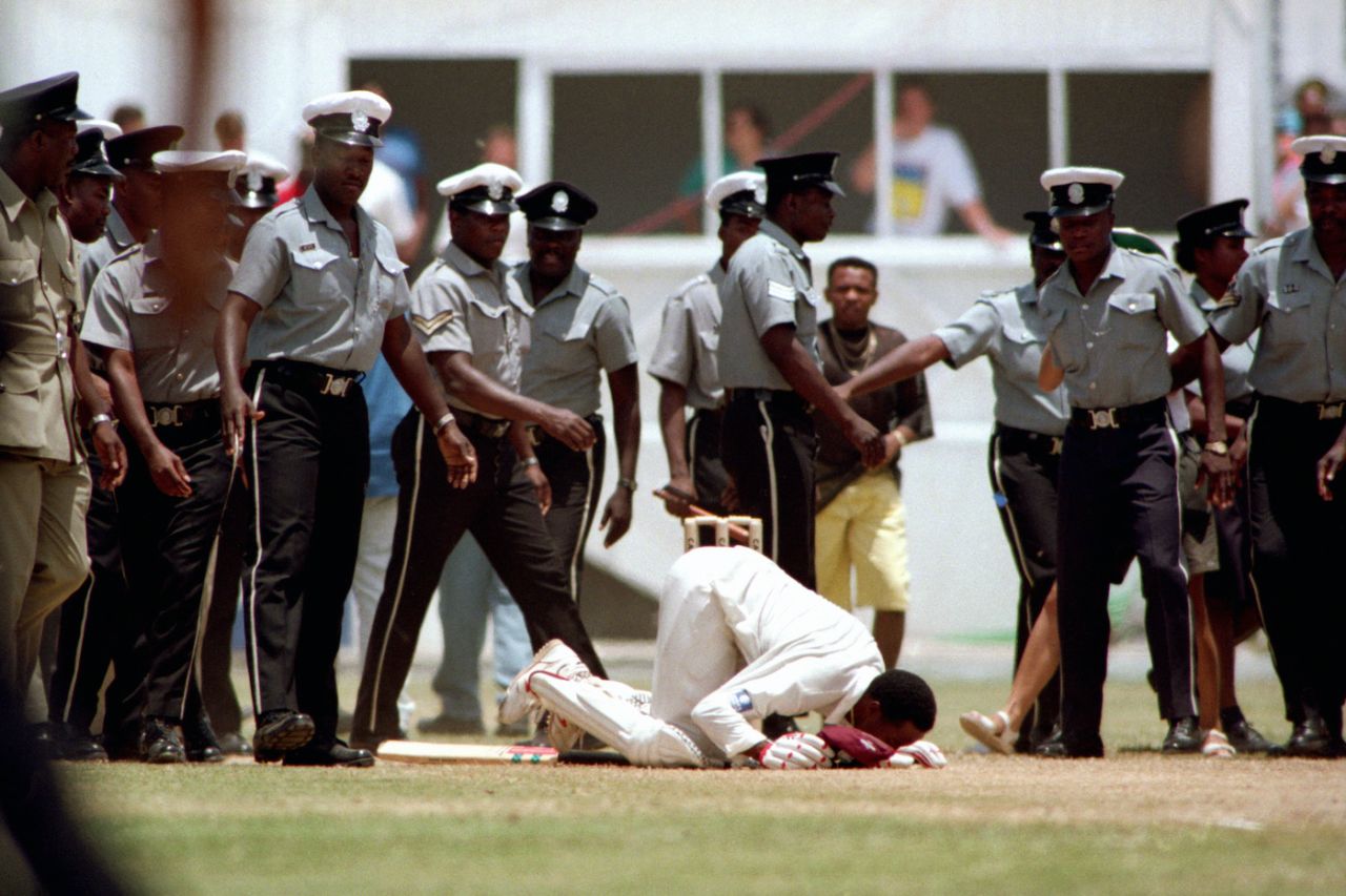 Brian Lara gets on his knees to kiss the pitch, West Indies v England, 5th Test, St John's, Antigua, 3rd day, April 18, 1994 